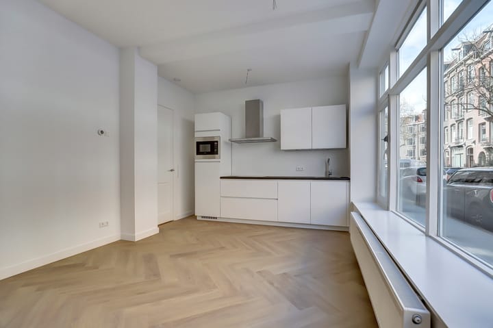 Foto 4 van Cornelis Trooststraat 64-H