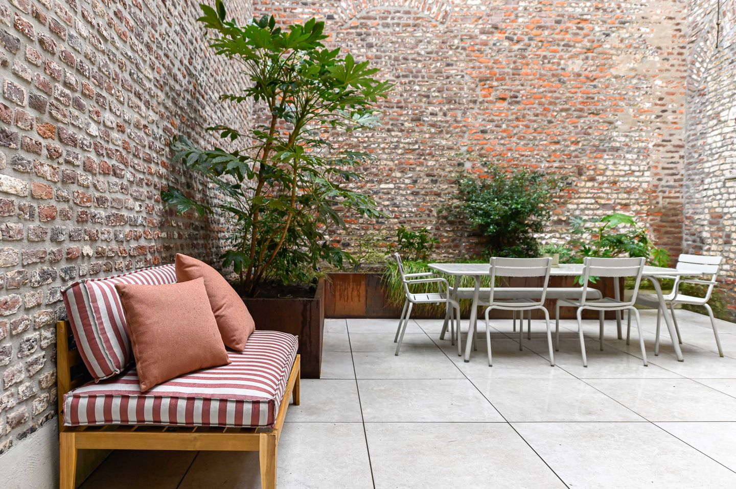 Photo 19 of Swalmerstraat 57