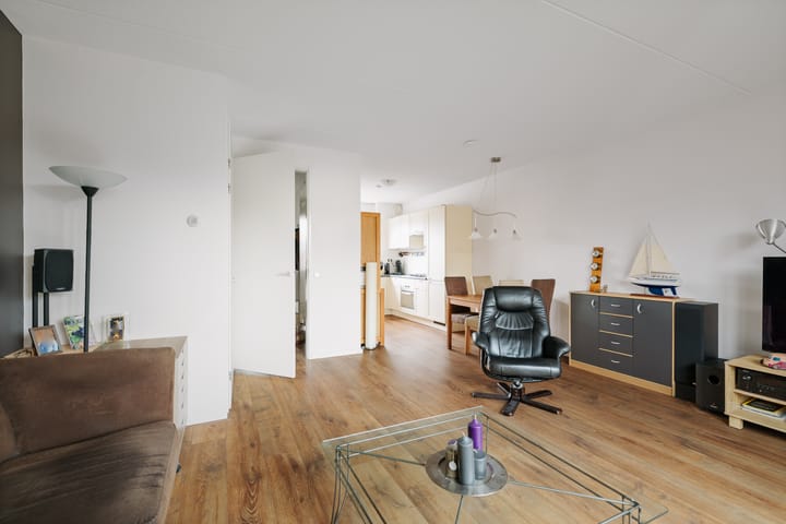 Photo 5 of Prinses Catharina-Amaliastraat 11