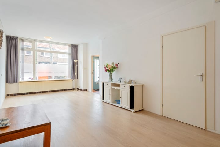 Photo 2 of Bloemendaalsestraatweg 77