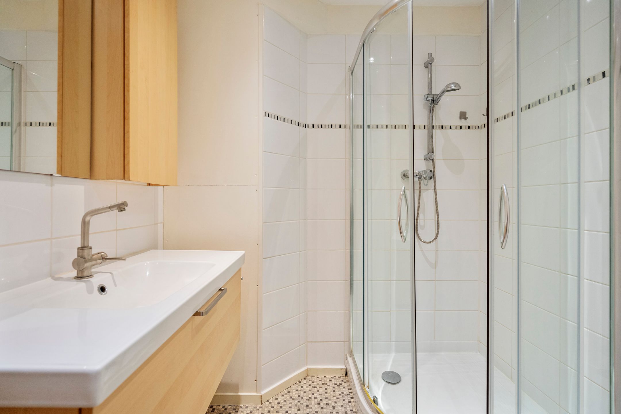 Photo 24 of Bloemendaalsestraatweg 77