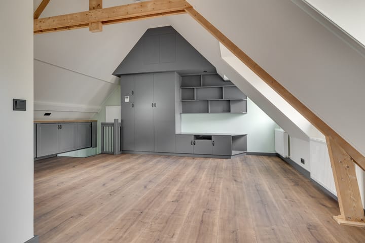 Photo 5 of Zeedijk 38-B