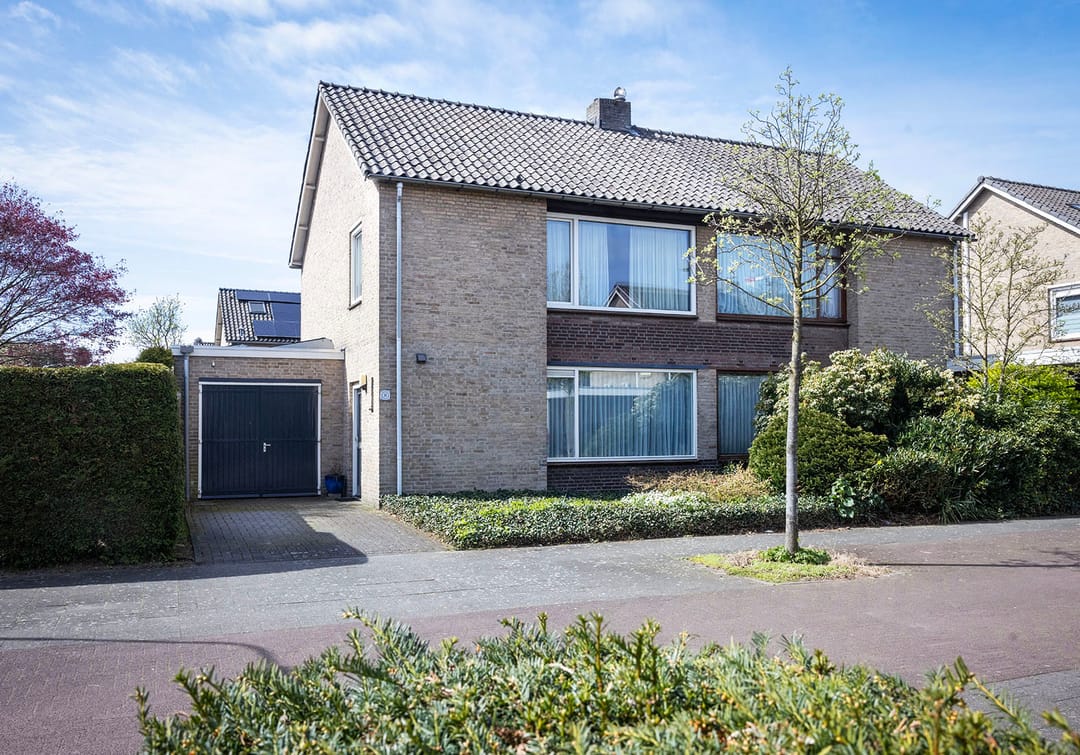 Foto 41 van Aalbersestraat 51