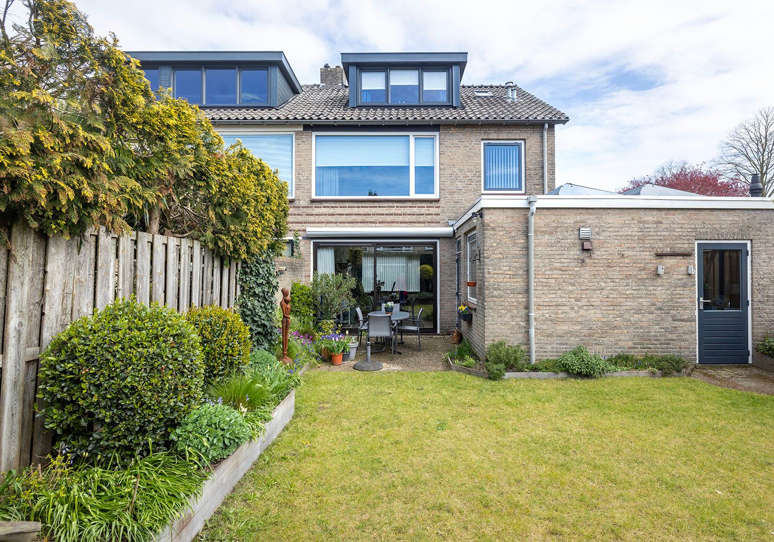 Foto 33 van Aalbersestraat 51