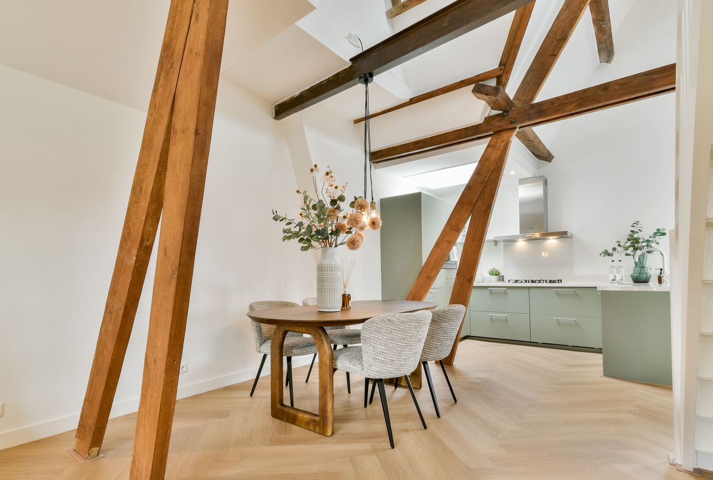 Foto 14 van Maasstraat 59-4