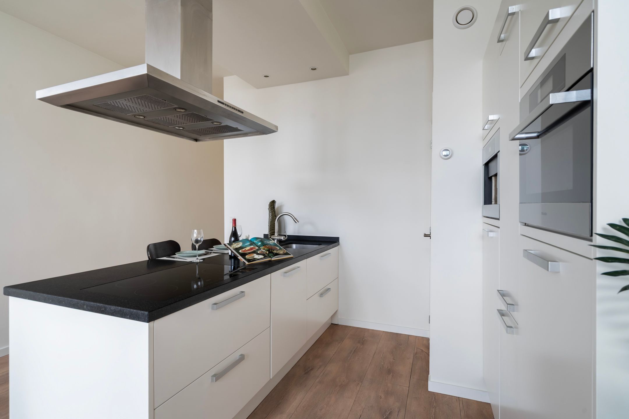 Photo 12 of Grote Visserijstraat 61-A