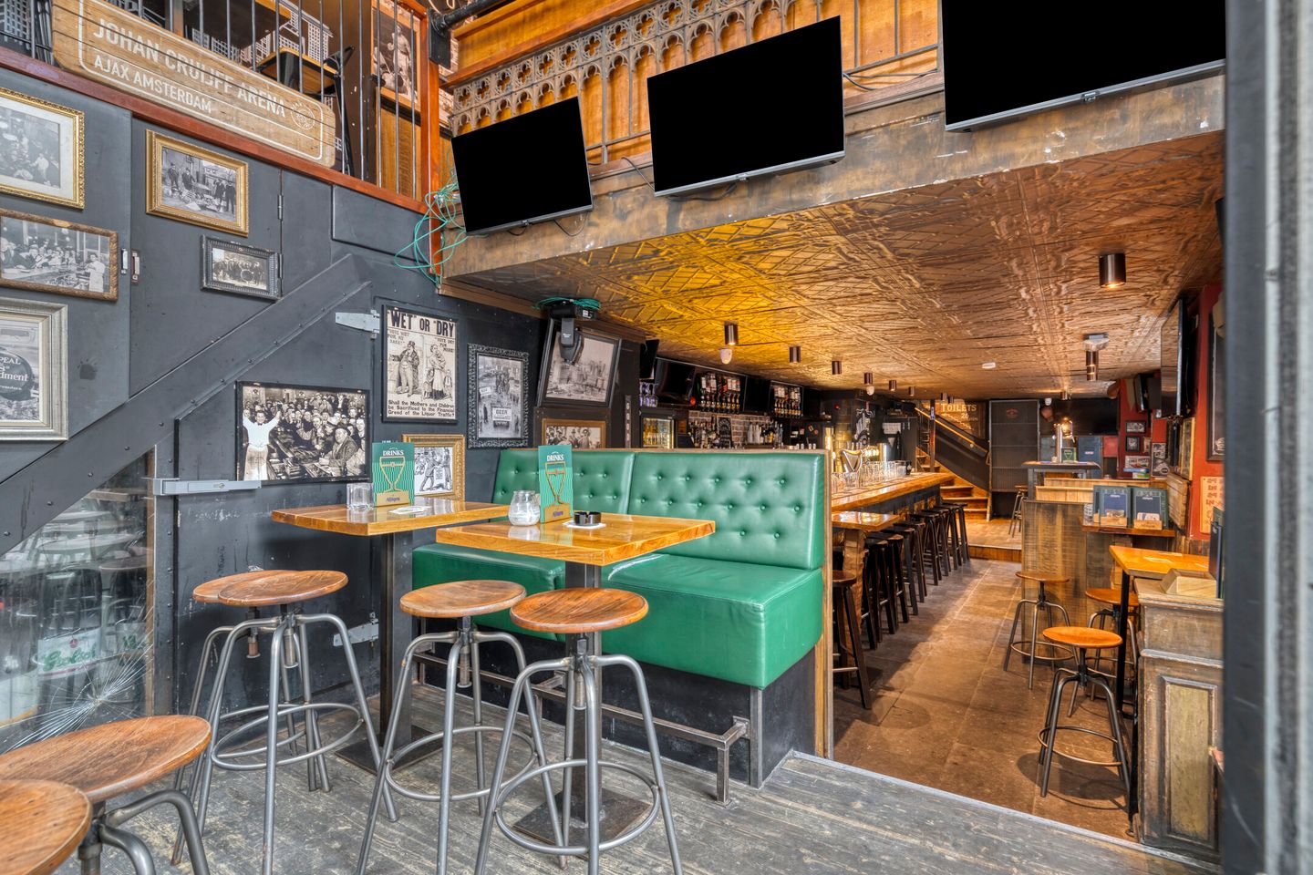 Bekijk foto 2 van Vijzelstraat 37