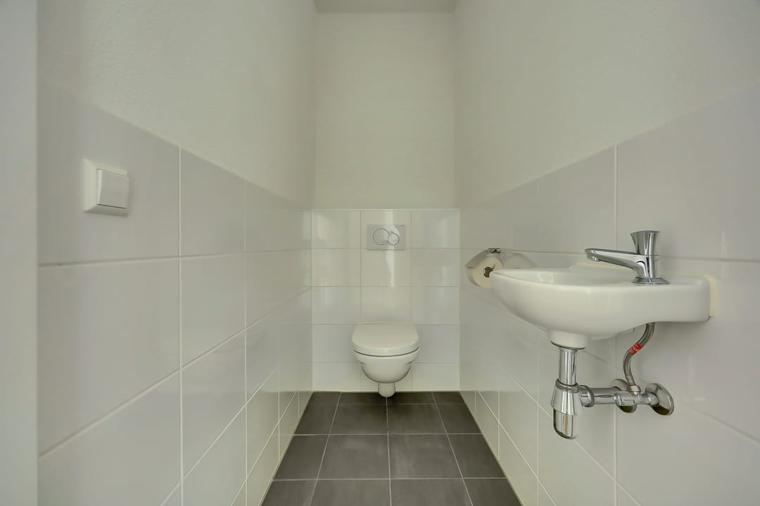 Photo 26 of Waldorpstraat 1622