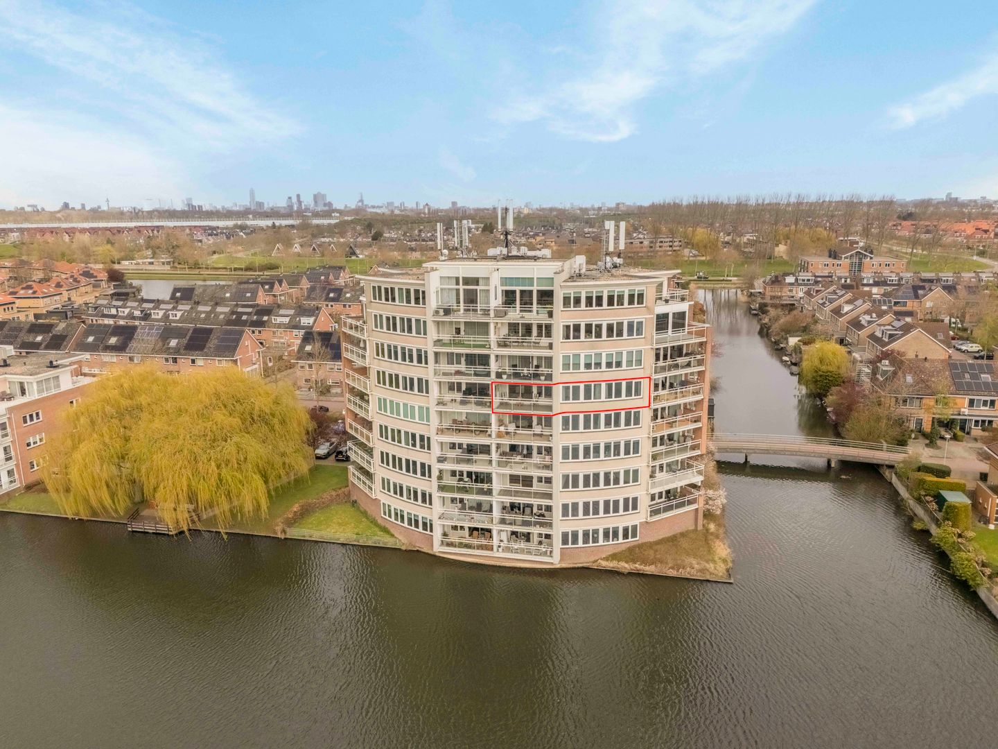 Barnsteenhof 100