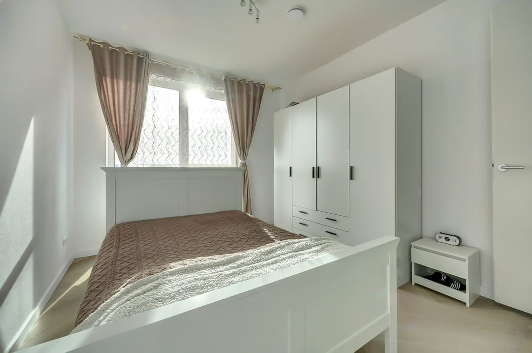 Photo 23 of Waldorpstraat 1622