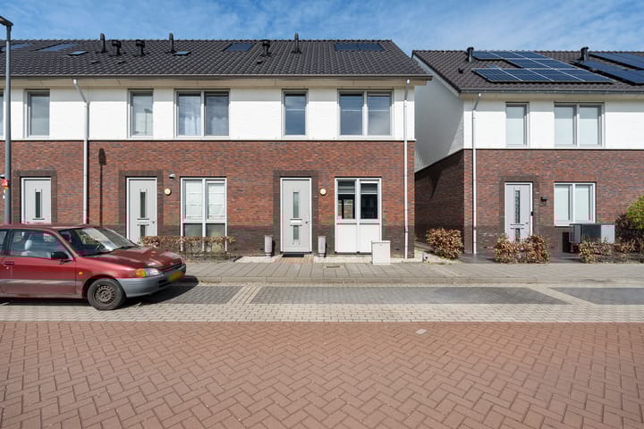 Foto 2 van Essenstraat 27