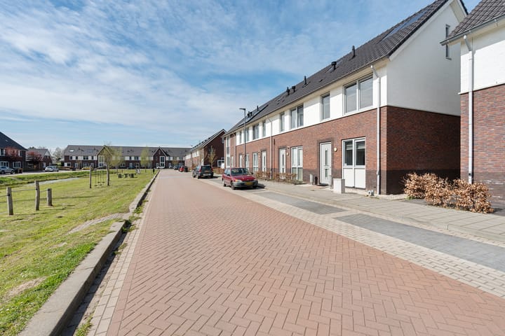 Foto 3 van Essenstraat 27