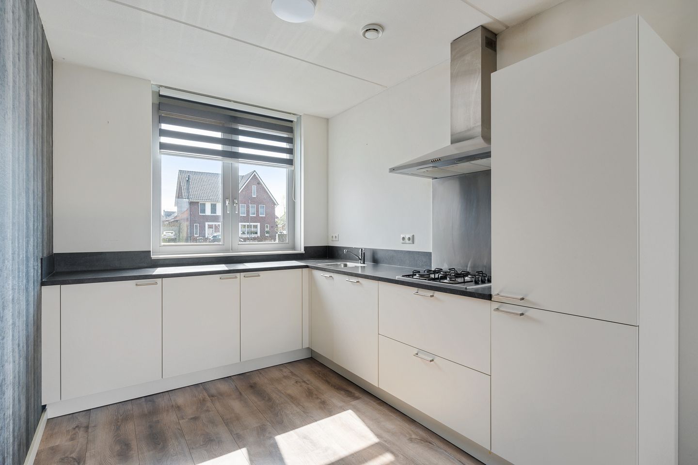 Foto 10 van Essenstraat 27