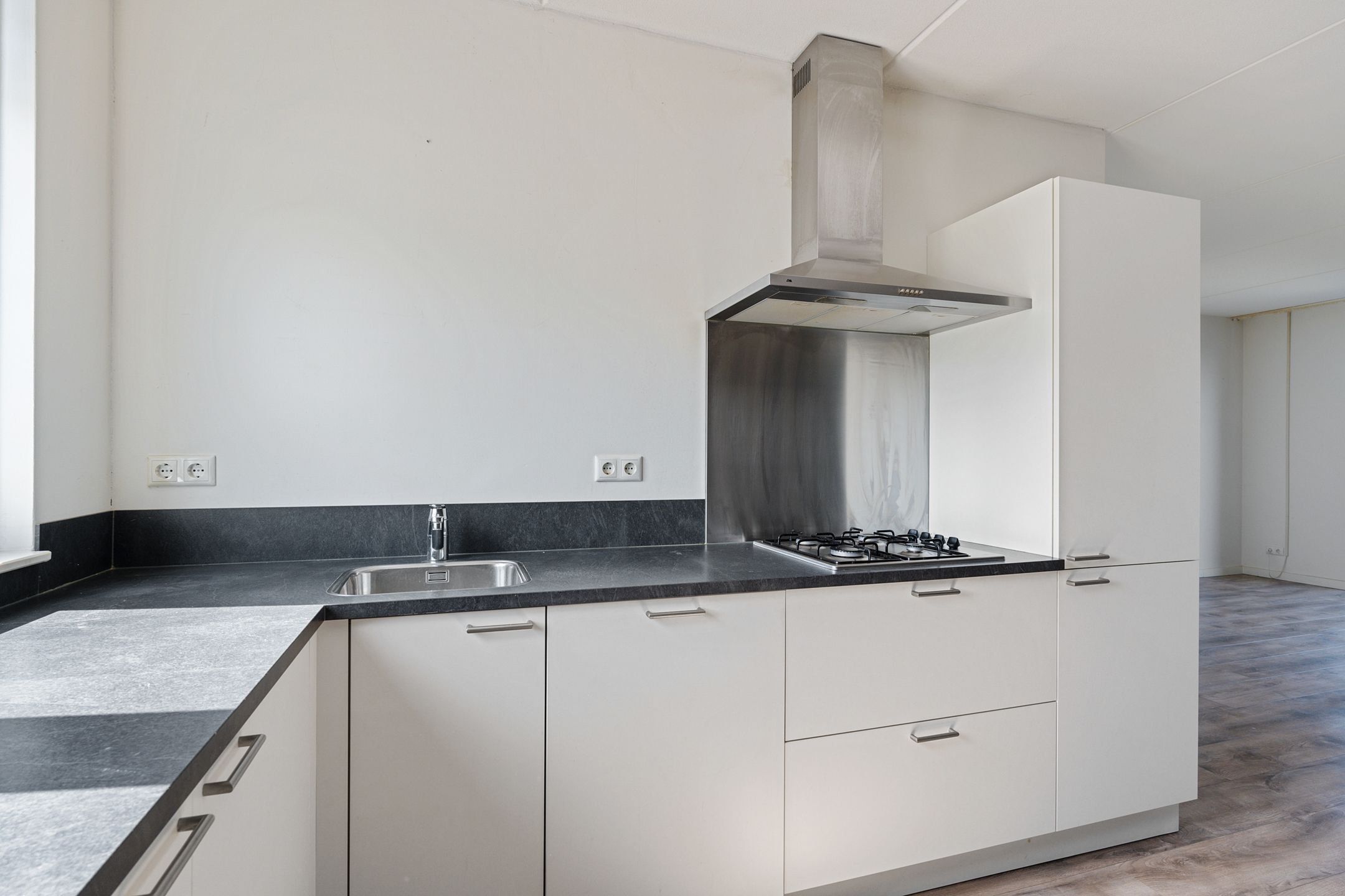 Foto 12 van Essenstraat 27