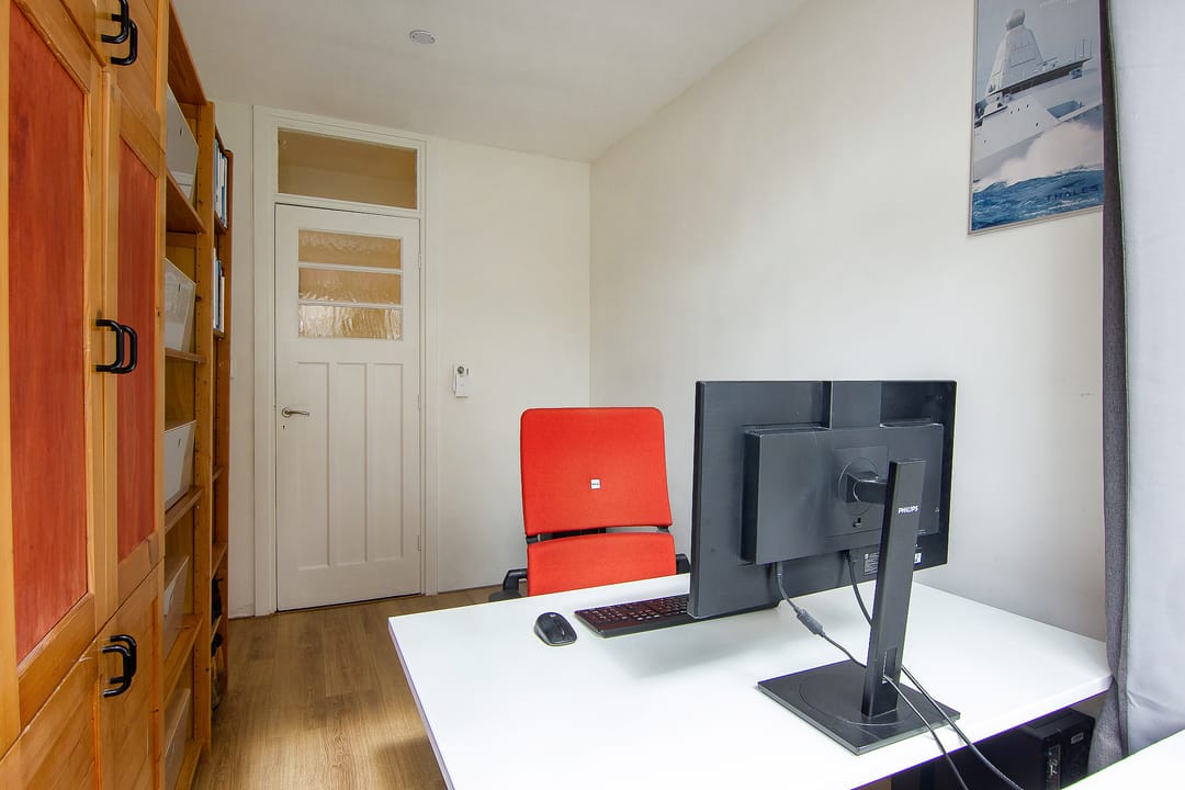 Charming ground floor apartment with south-facing garden in Haarlem's Amsterdamsebuurt — 31