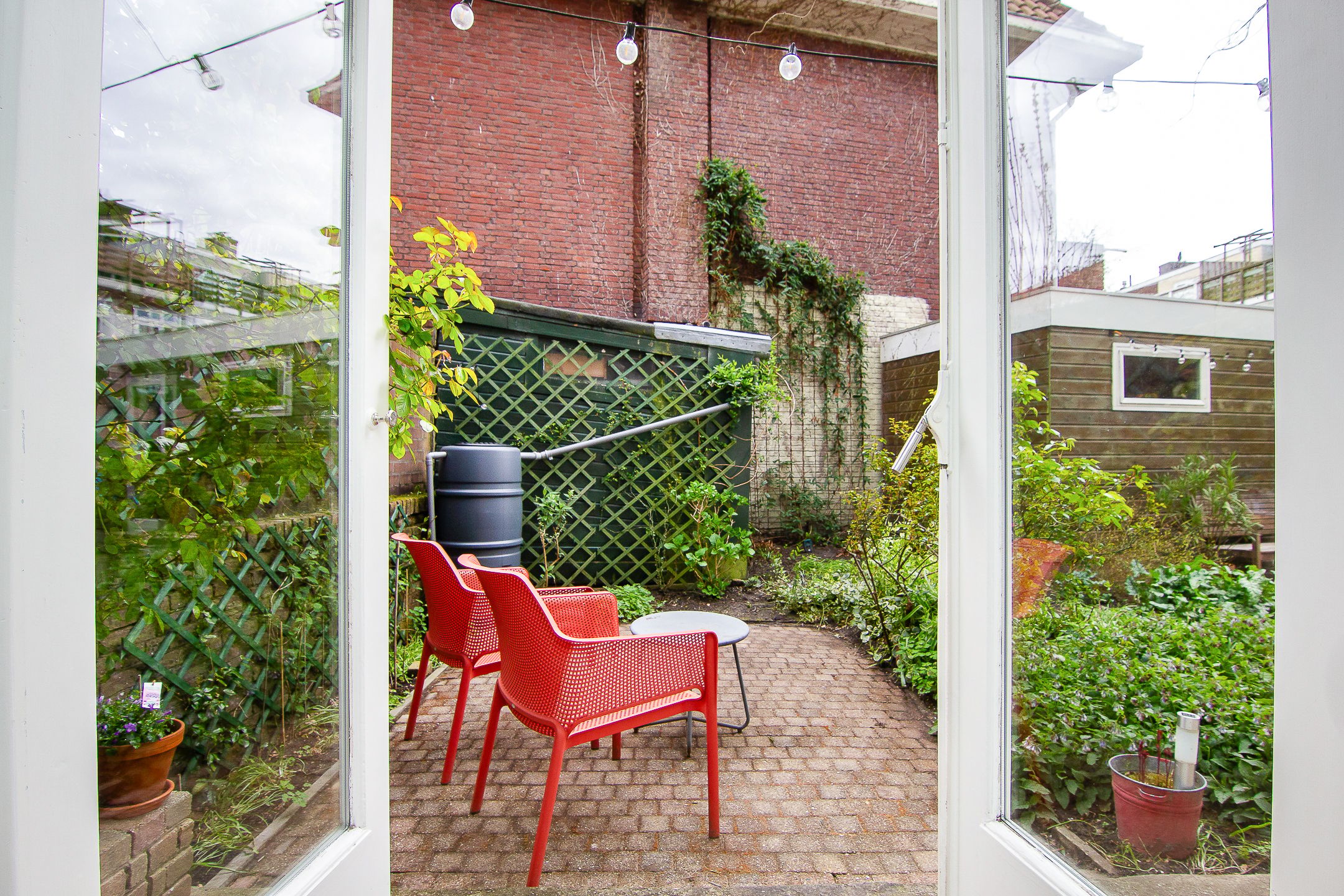 Charming ground floor apartment with south-facing garden in Haarlem's Amsterdamsebuurt — 39