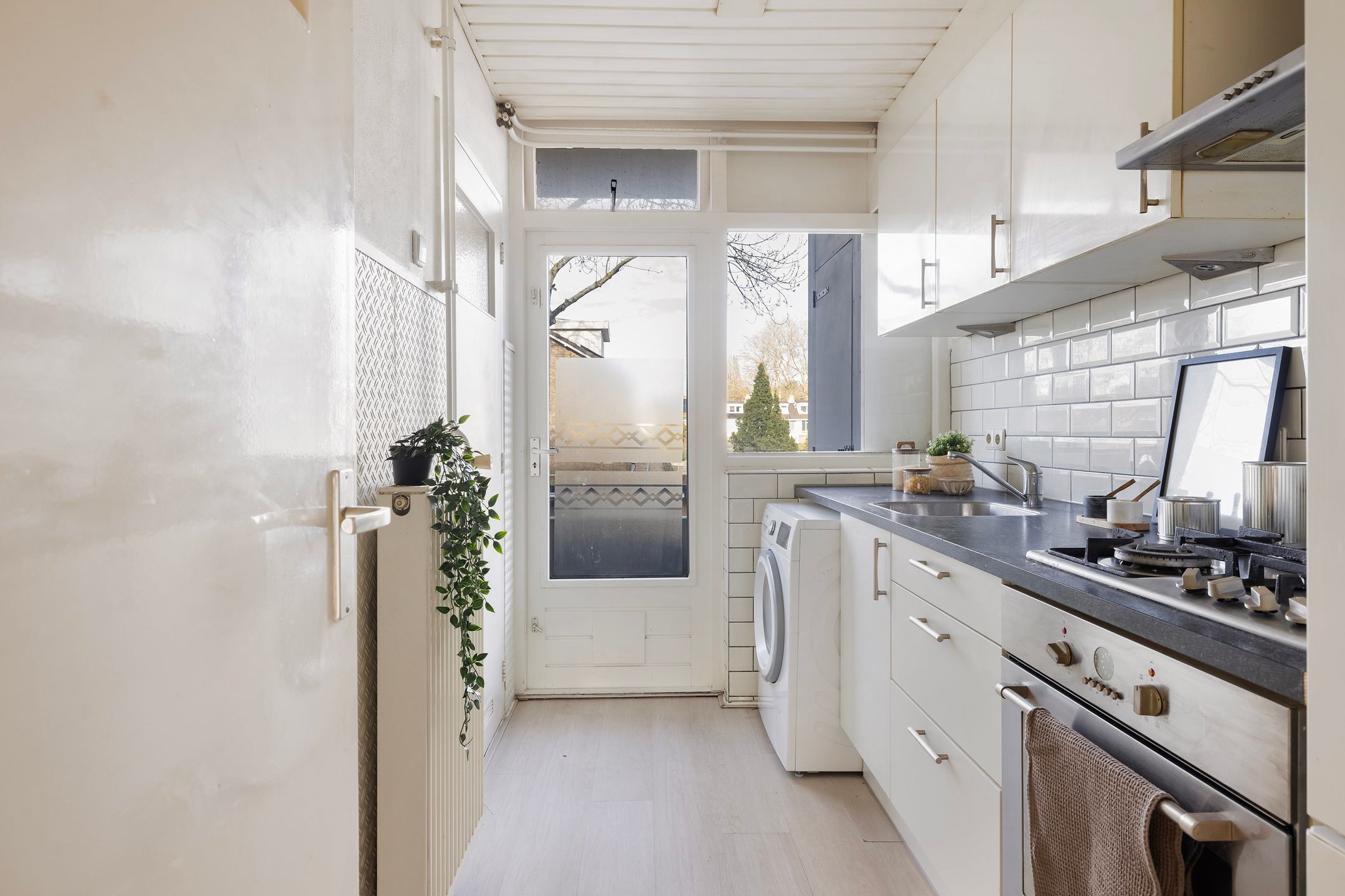 Foto 12 van Dahliastraat 34