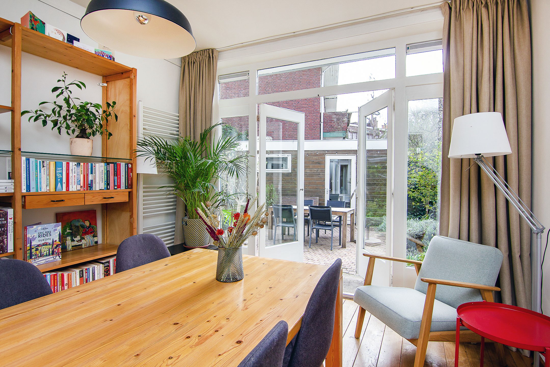 Charming ground floor apartment with south-facing garden in Haarlem's Amsterdamsebuurt — 15