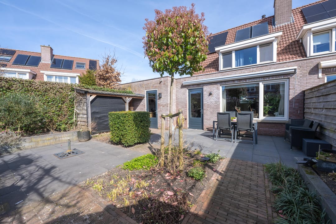 Charming Semi-Detached Home in Historic Buren with Garden and Garage — 38