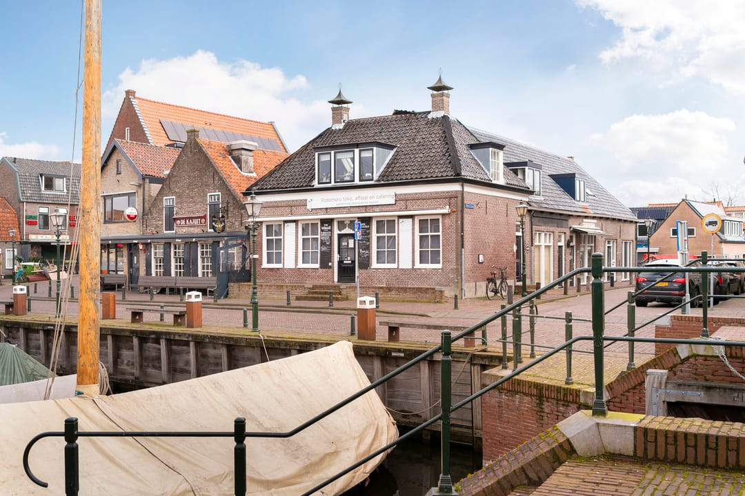 Foto 2 van Turfwal 5