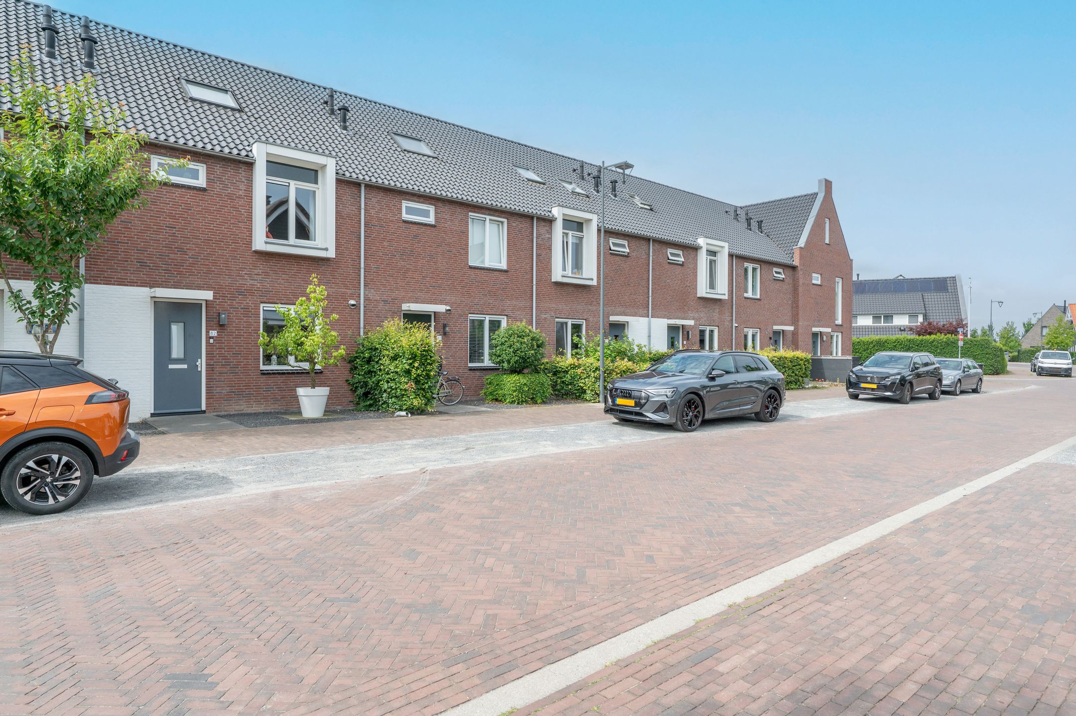 Move-in ready modern terraced home in Holzenbosch — 45