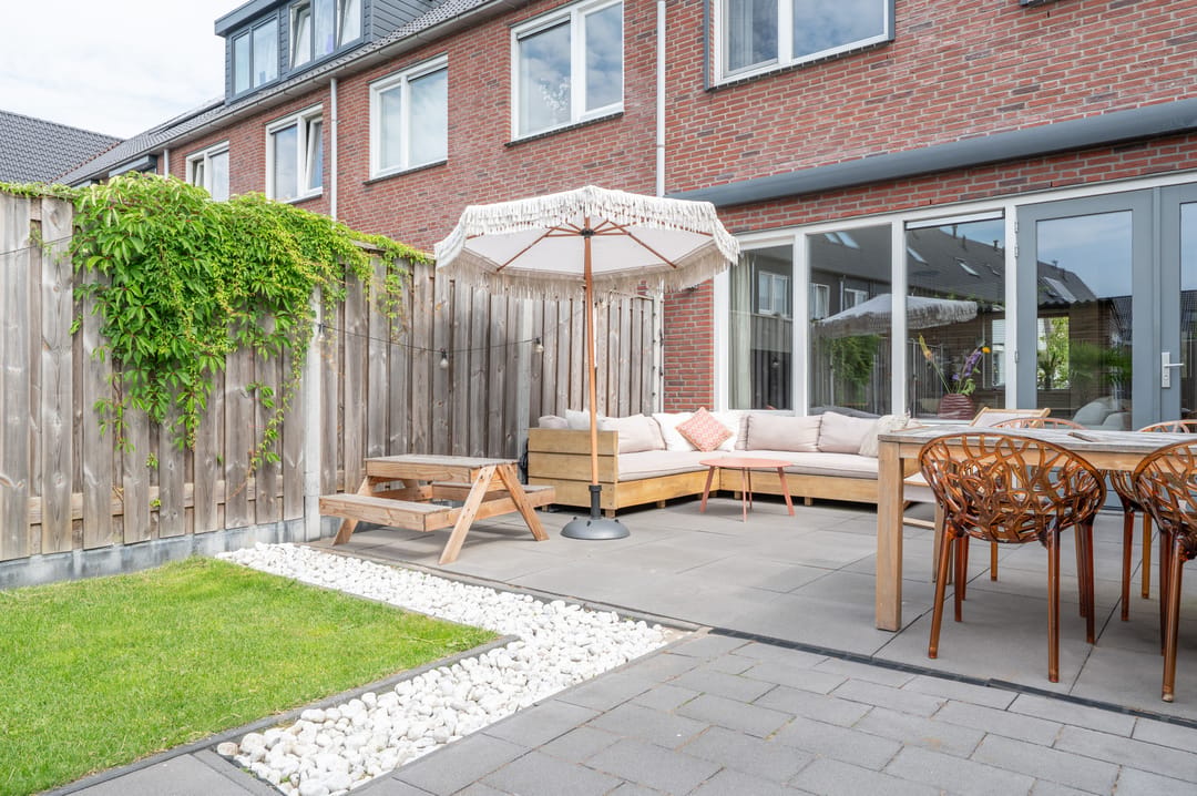 Move-in ready modern terraced home in Holzenbosch — 37