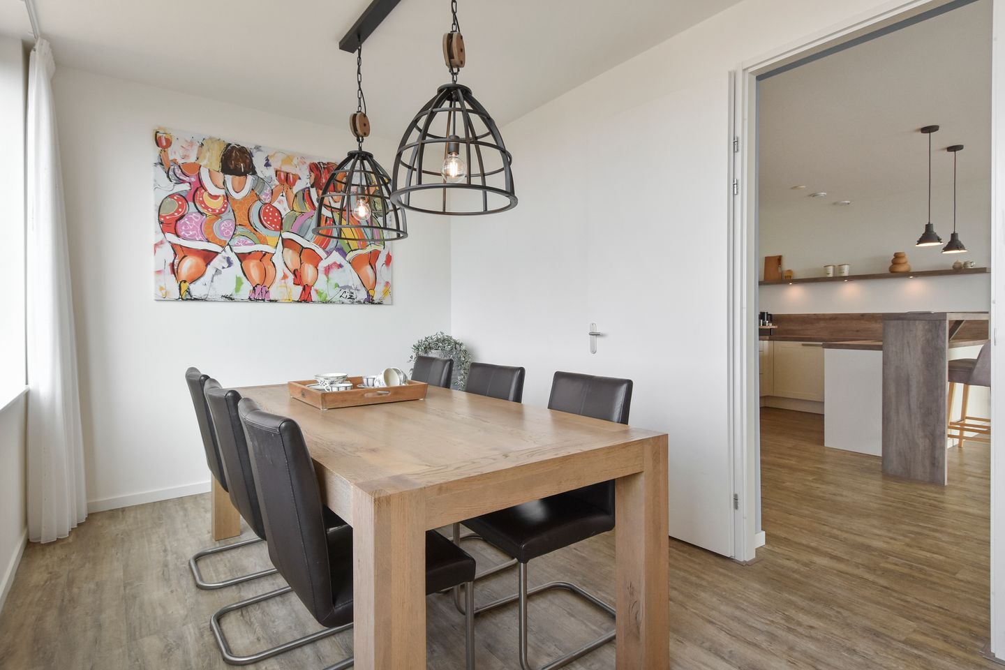 Foto 25 van Klaroenstraat 385