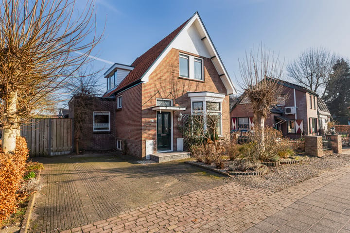 Photo 2 of Jachtlaan 273