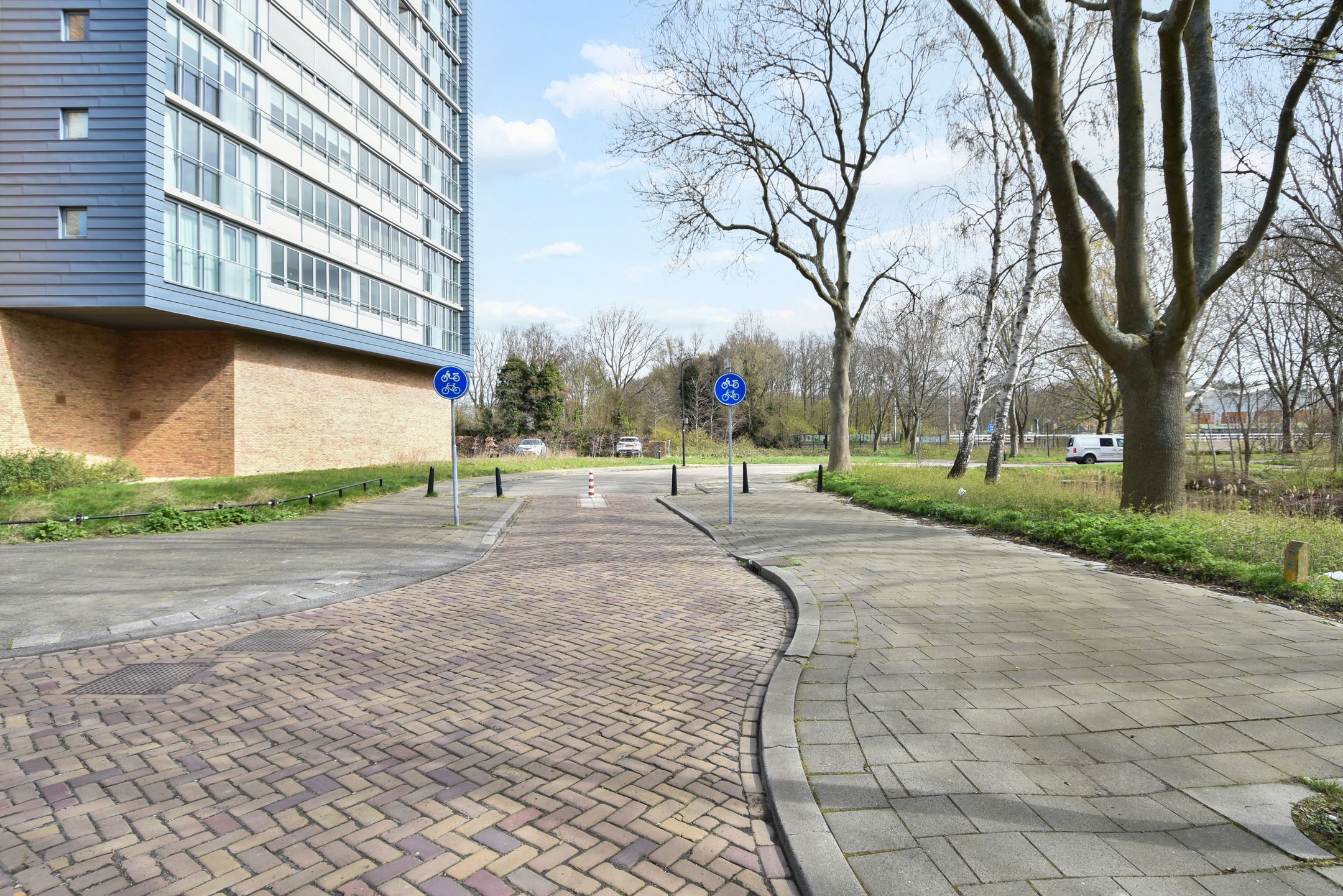 Foto 42 van Klaroenstraat 385