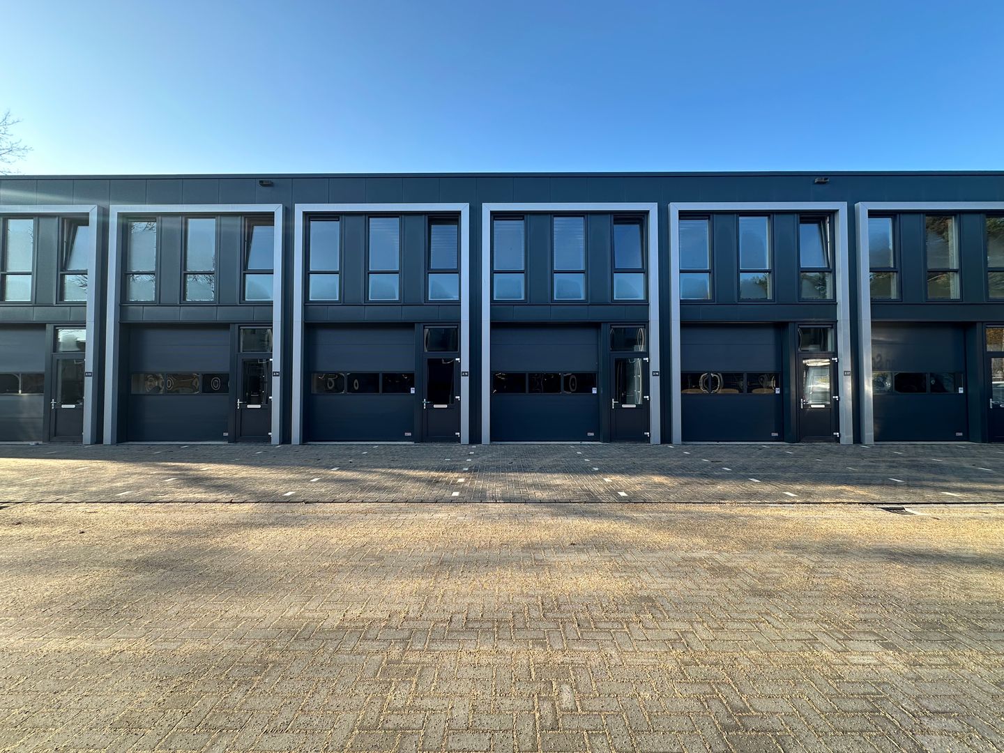 Bekijk foto 2 van Jellinghausstraat 2-12