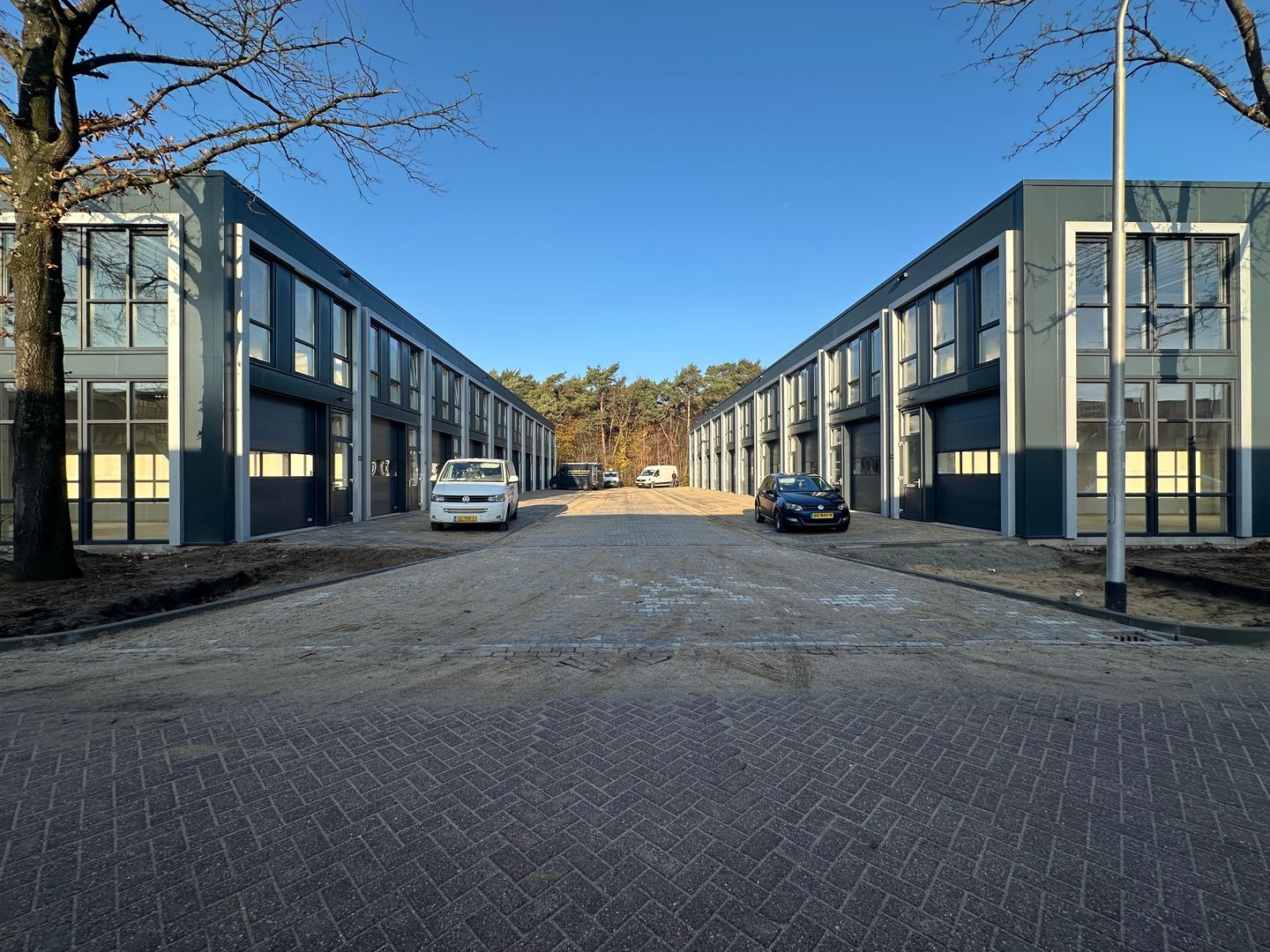 Bekijk foto 1 van Jellinghausstraat 2-12