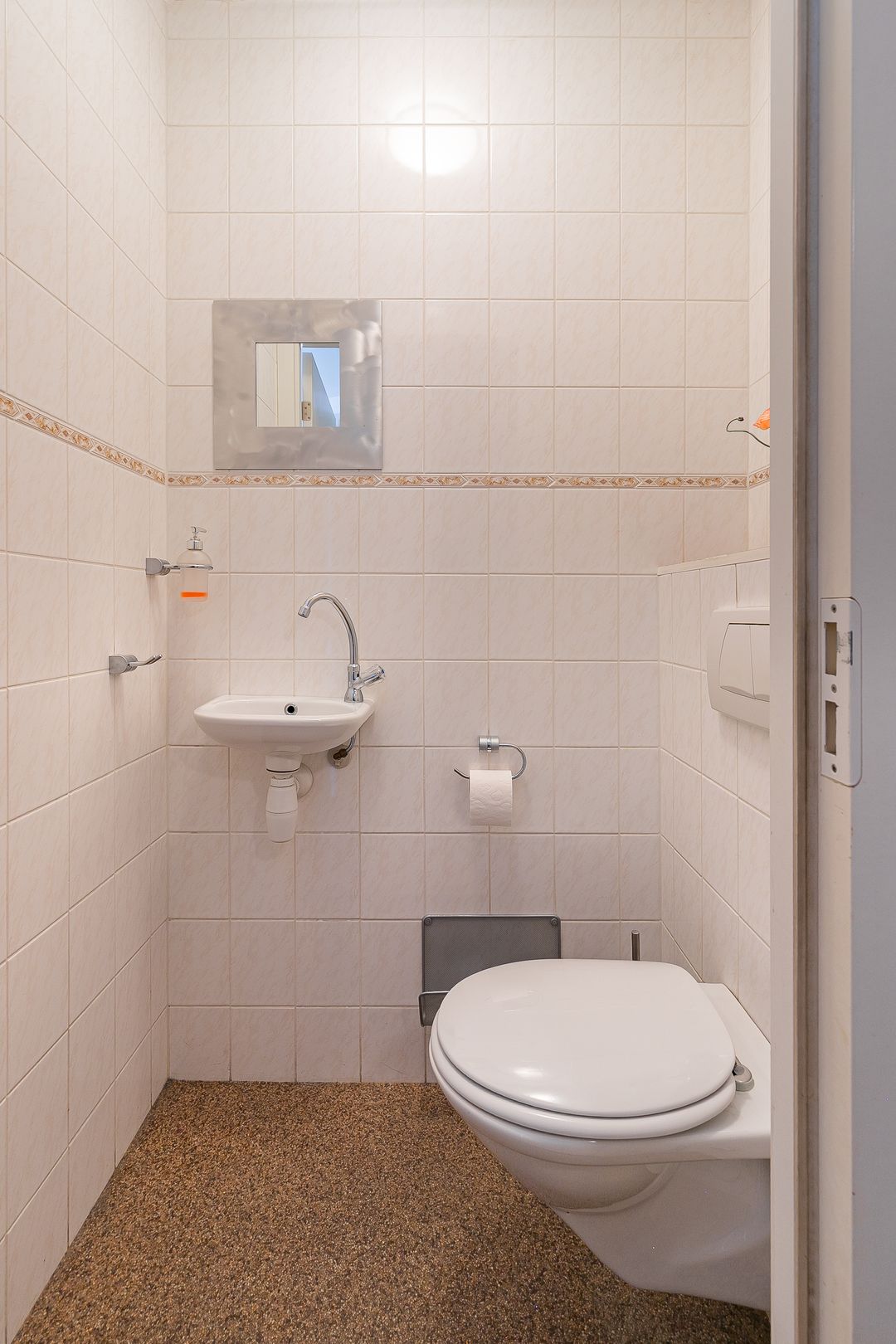 Foto 8 van Bloemenweg 152