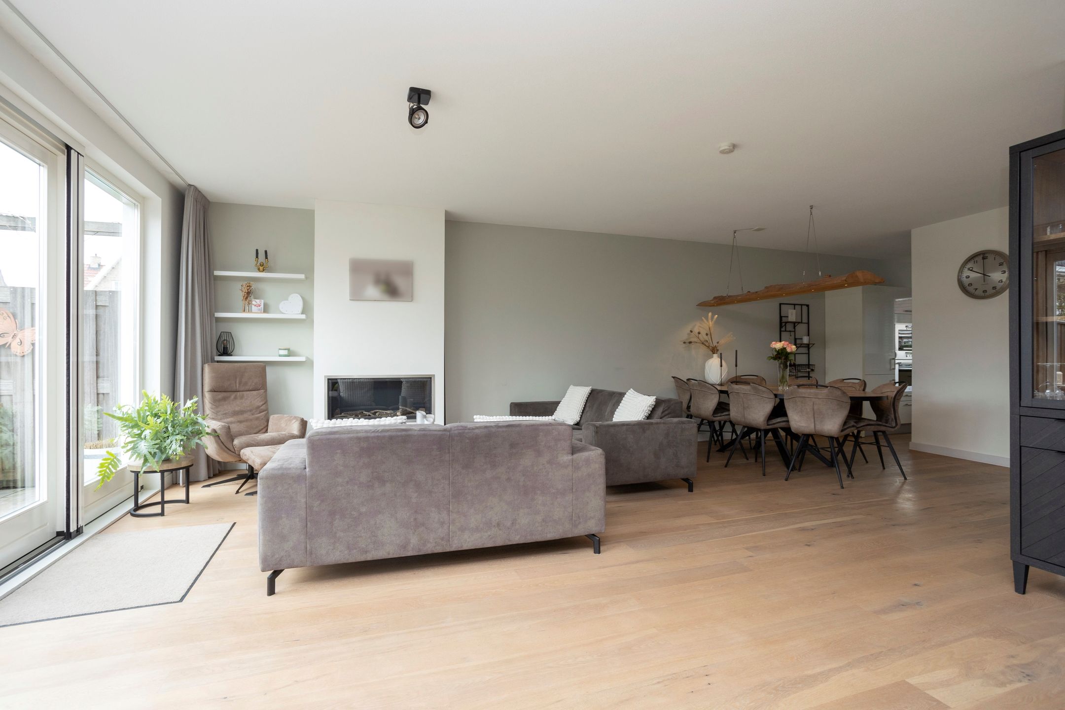 Foto 21 van Waddenweg 14-B