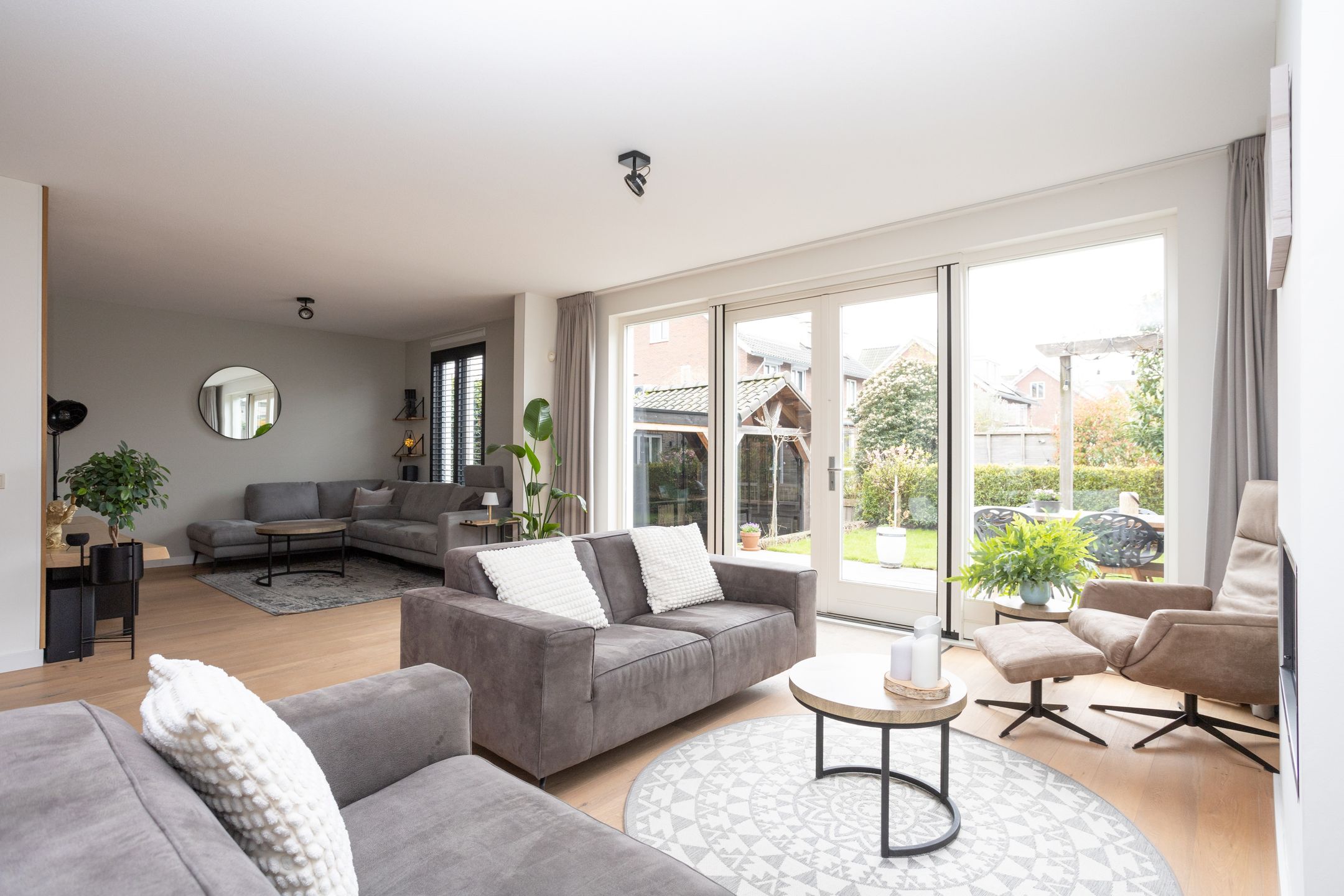 Foto 12 van Waddenweg 14-B