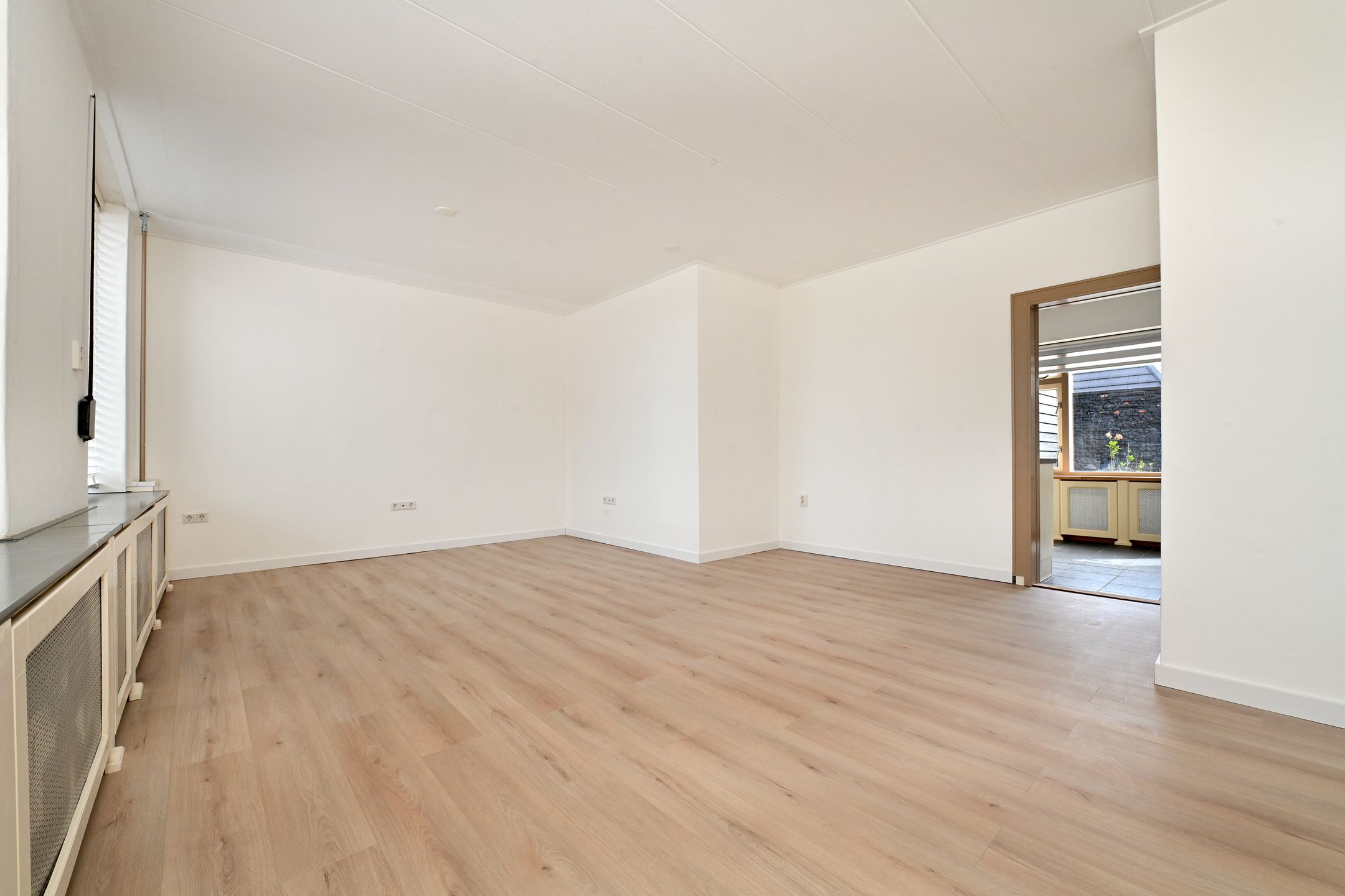 Move-in Ready Terraced Home with 3 Bedrooms in Steenbergen Centre — 9