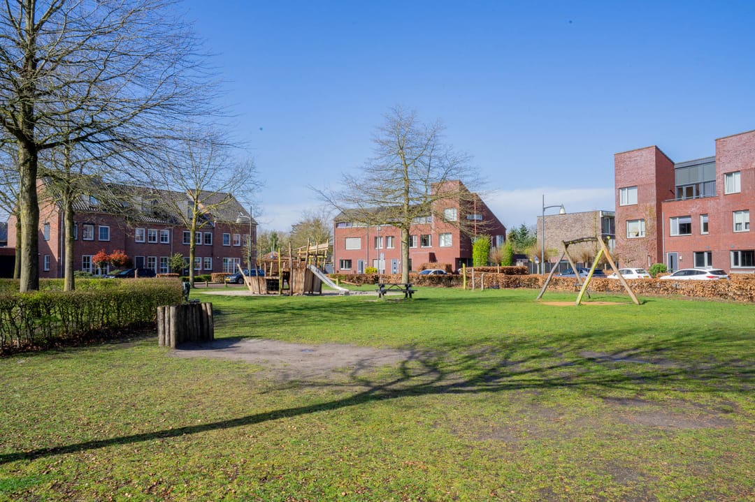 Foto 32 van Eikenbussel 9