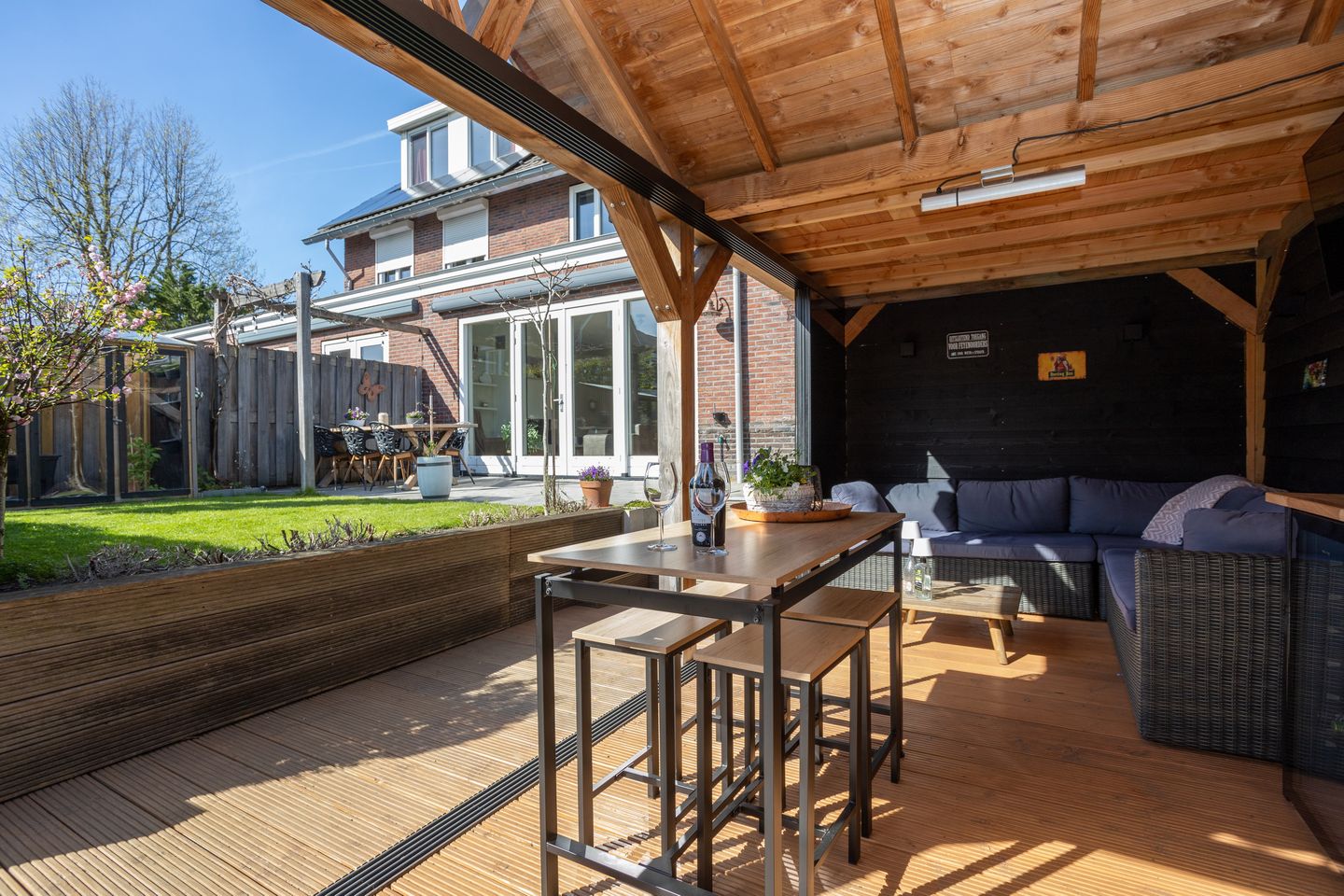 Foto 64 van Waddenweg 14-B