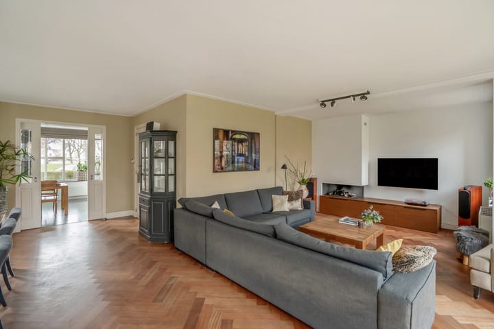 Photo 4 of Zuidenveldlaan 32