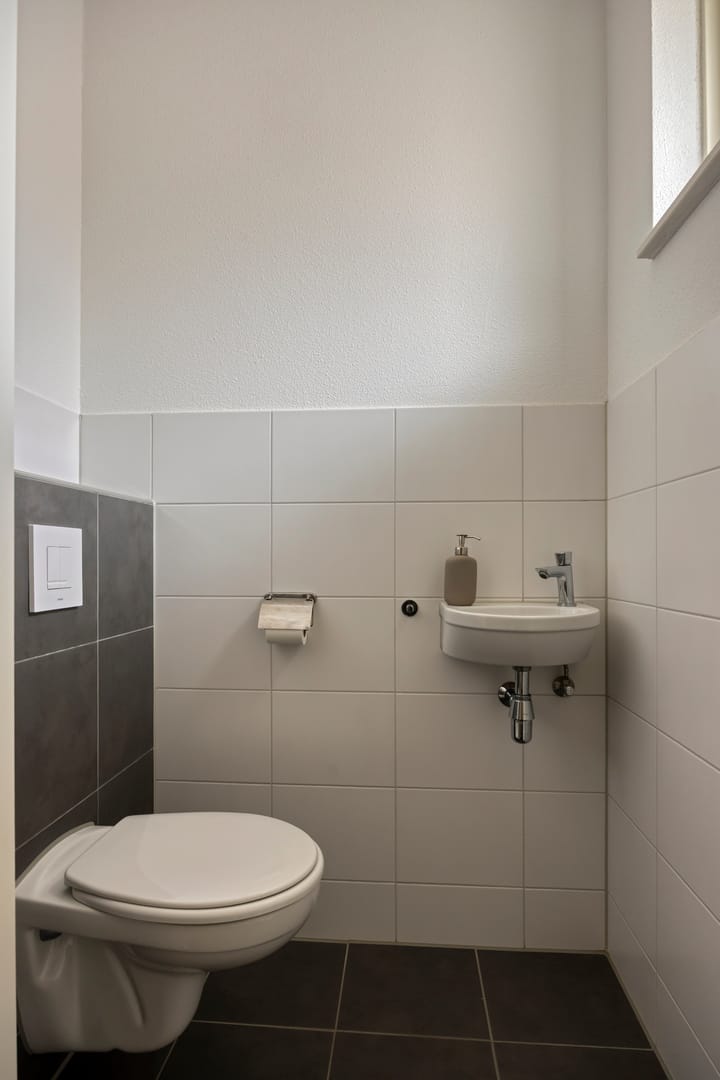 Photo 5 of Rozeboomlaan 36