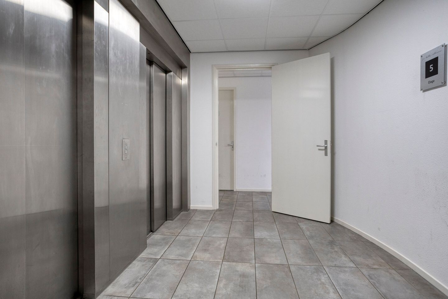 Foto 19 van Hereweg 120-8