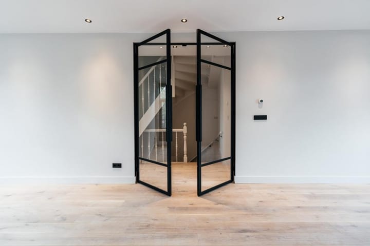 Photo 3 of Obrechtstraat 203-A
