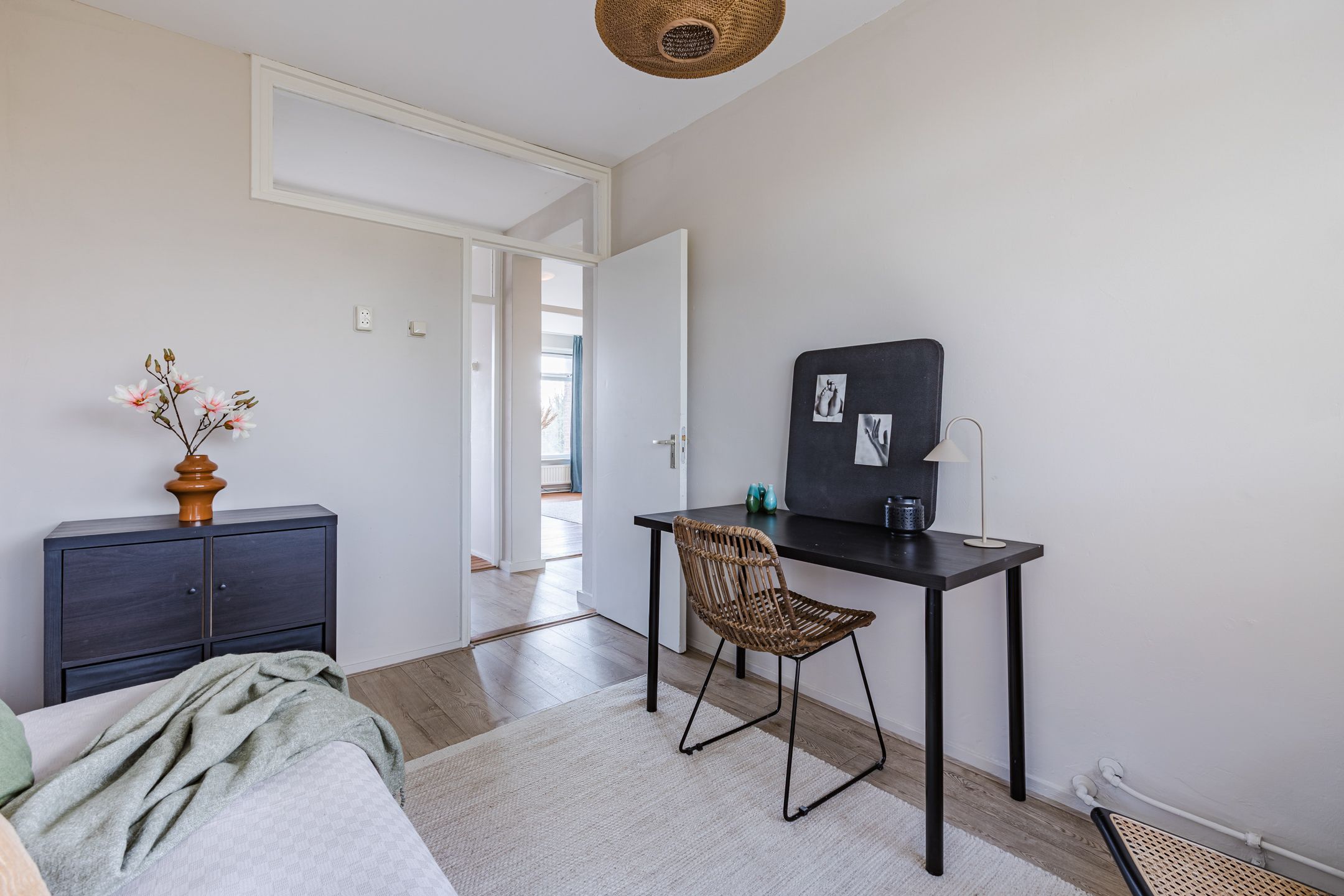 Foto 24 van Van 't Hoffstraat 1-II