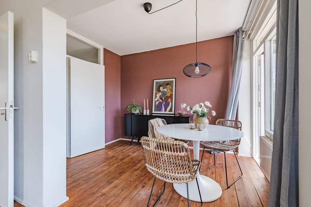 Foto 11 van Van 't Hoffstraat 1-II