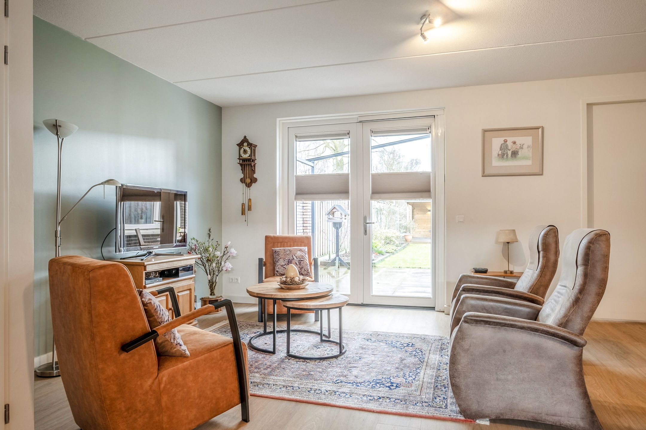 Photo 12 of Julianastraat 54