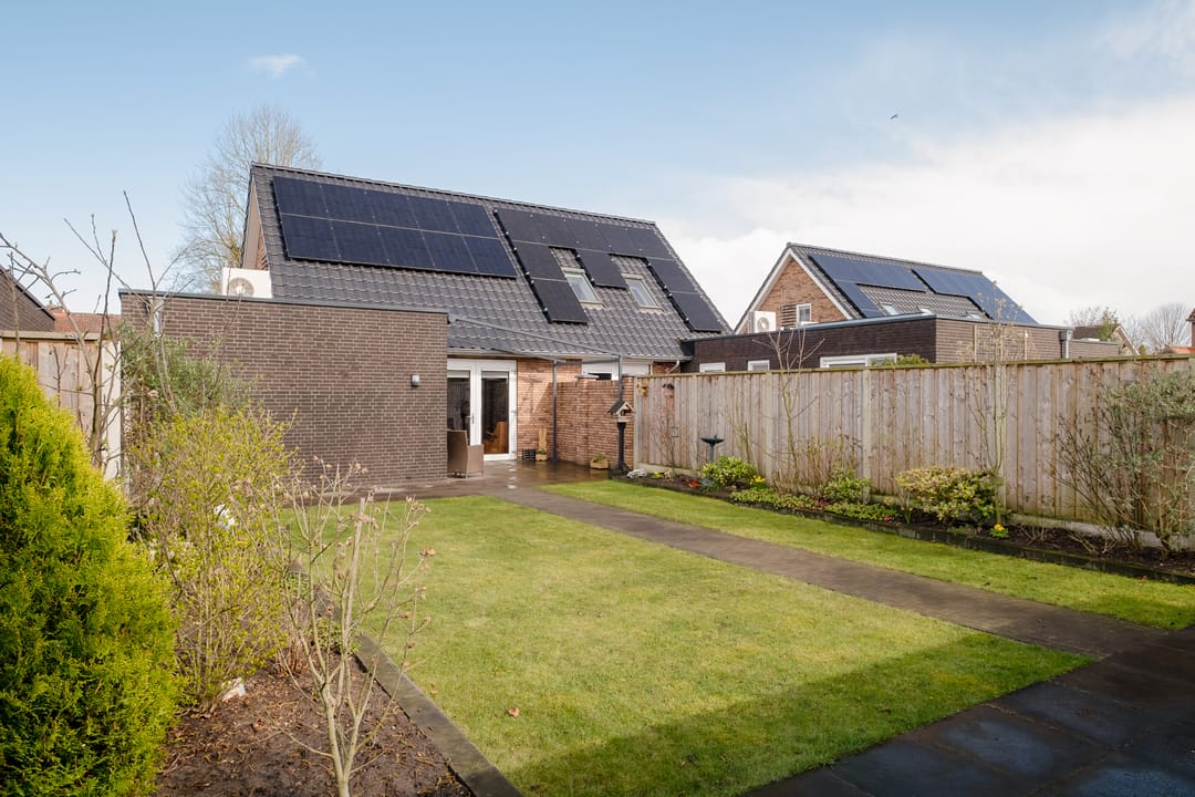 Photo 28 of Julianastraat 54