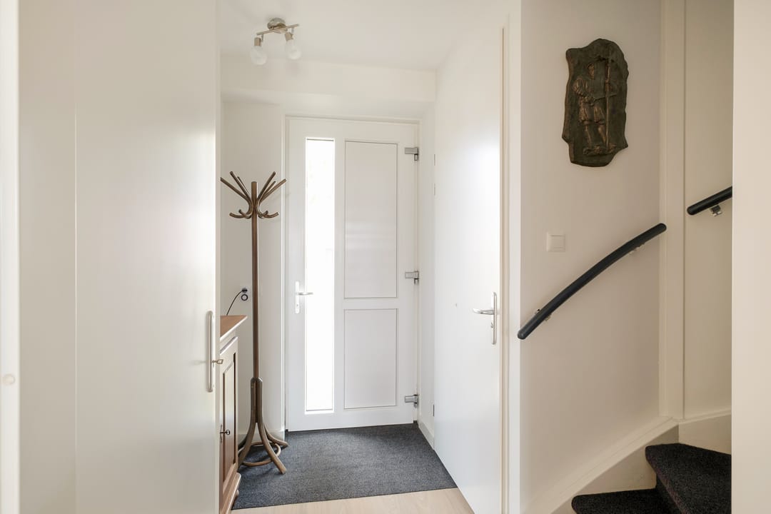 Photo 8 of Julianastraat 54