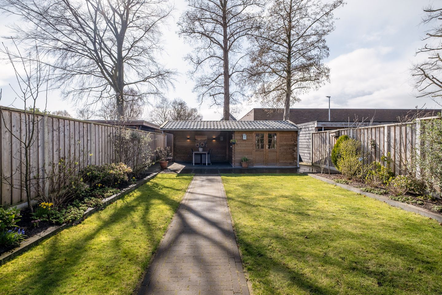 Photo 25 of Julianastraat 54