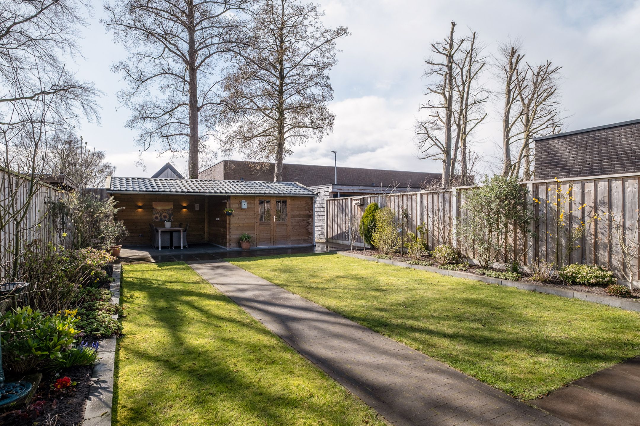 Photo 24 of Julianastraat 54