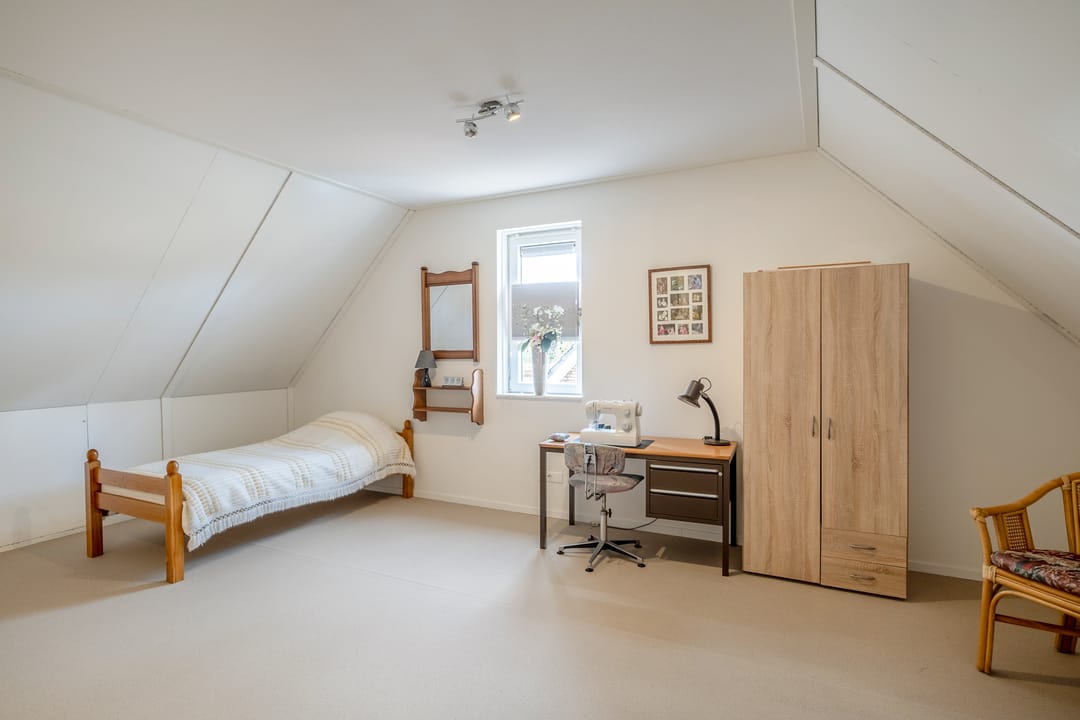 Photo 22 of Julianastraat 54