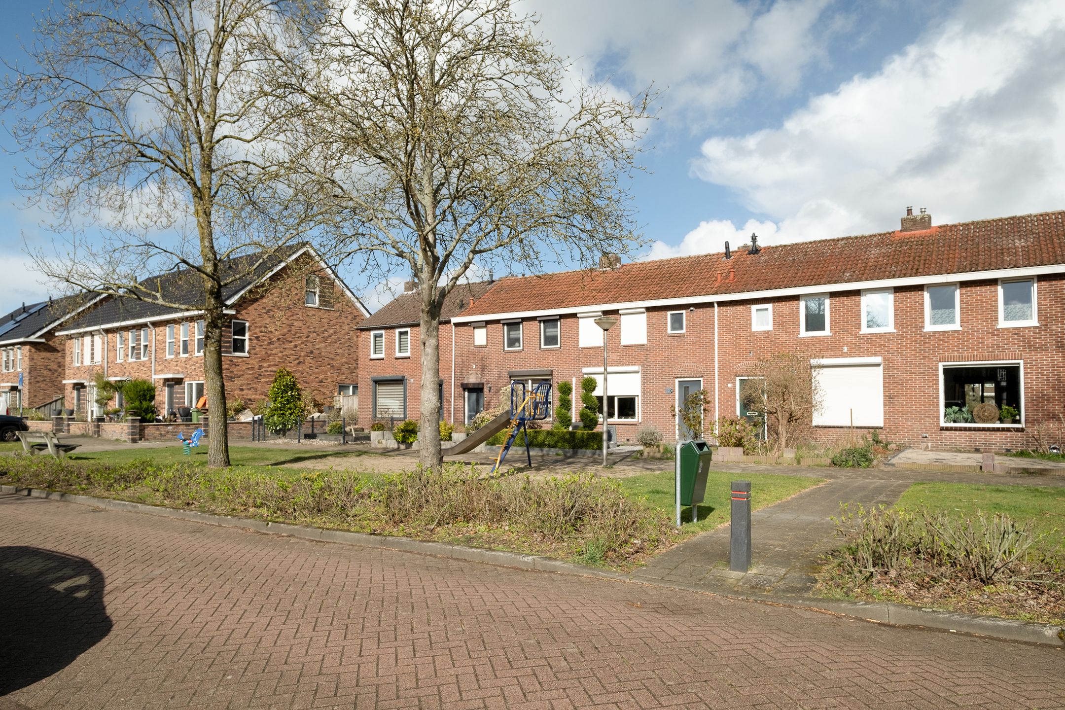 Photo 33 of Julianastraat 54